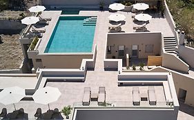 Mayu Suites