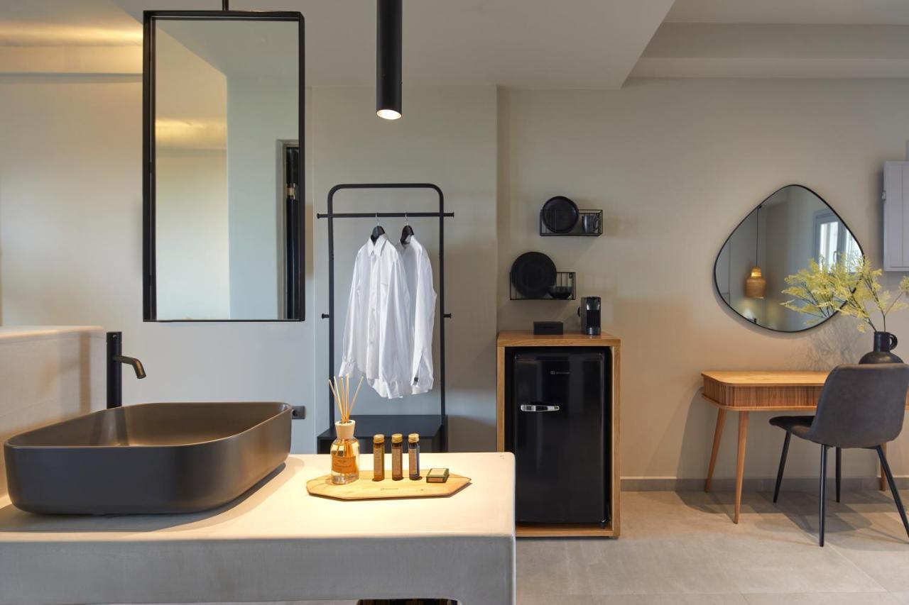 Mayu Suites Pyrgos Kallistis Exterior photo
