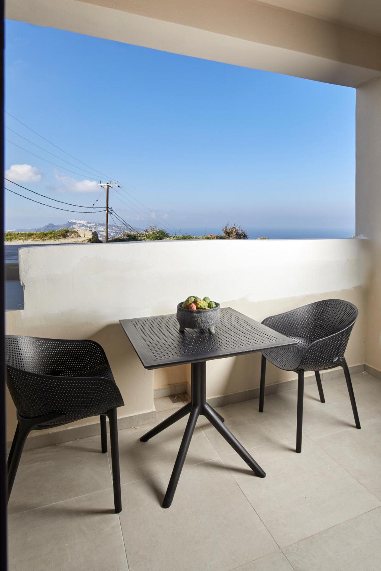 Mayu Suites Pyrgos Kallistis Room photo
