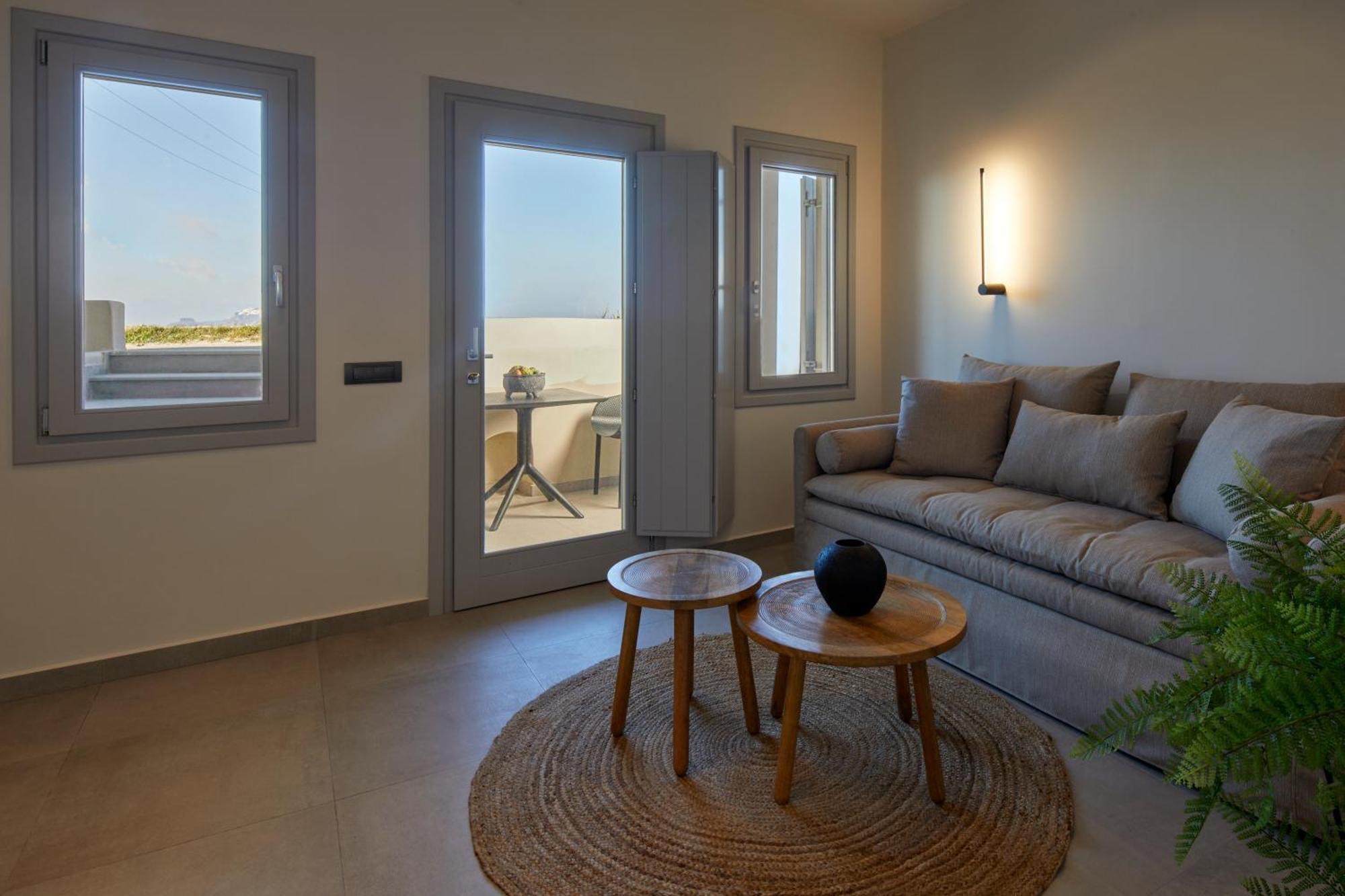 Mayu Suites Pyrgos Kallistis Room photo